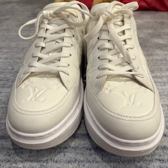 Louis Vuitton Sneakers - Picture 2 of 10